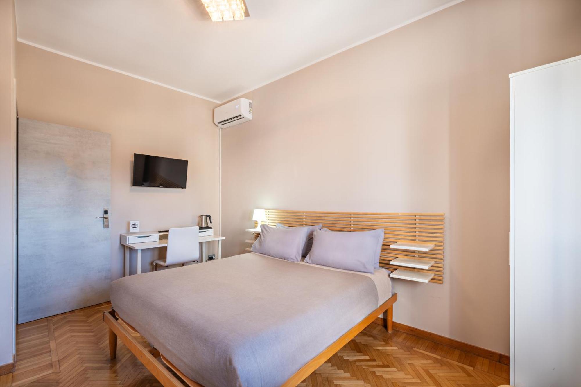 Penthouse Station Luxury Apts Le Dimore ブリンディジ エクステリア 写真