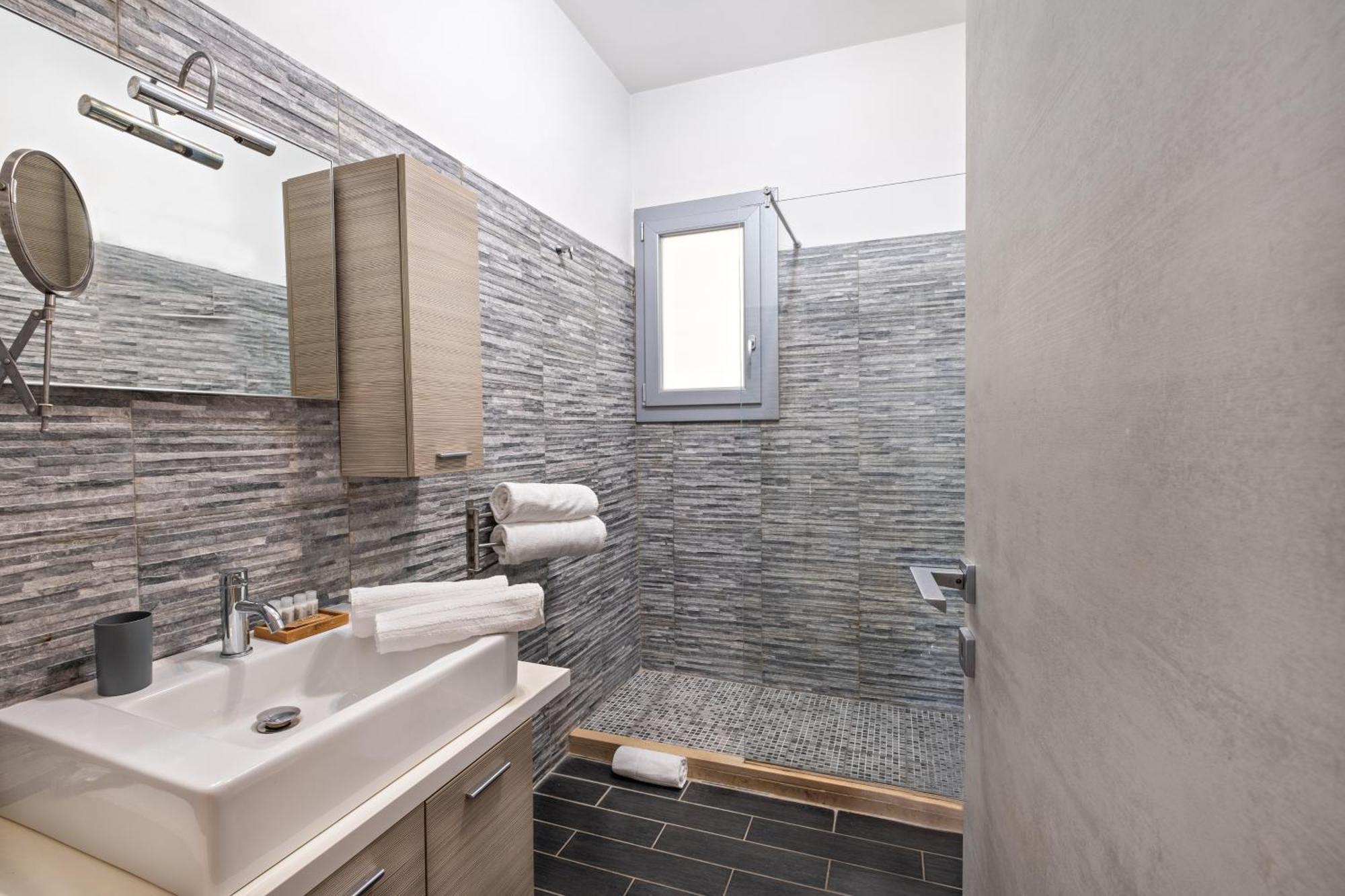 Penthouse Station Luxury Apts Le Dimore ブリンディジ エクステリア 写真