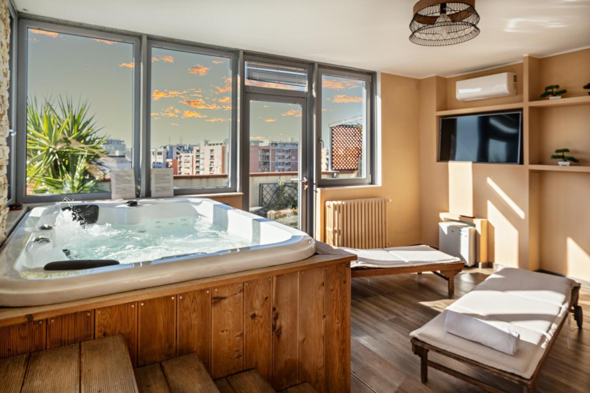 Penthouse Station Luxury Apts Le Dimore ブリンディジ エクステリア 写真